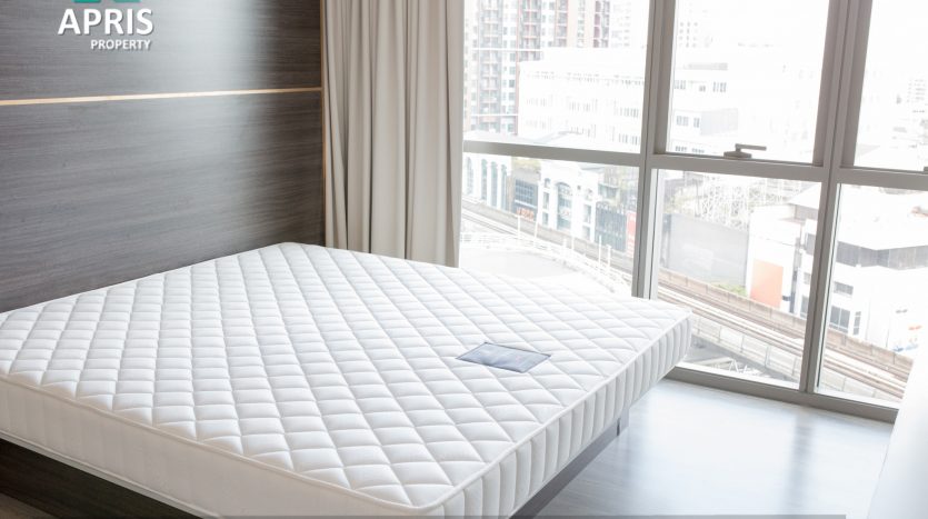 Condo for Rent ซื้อ ขาย เช่า คอนโด รถไฟฟ้า Phra Khanong Bangkok กรุงเทพ But Sell Rent Condo BTS Phra Khanong  Sukhumvit Bangkok The room 69