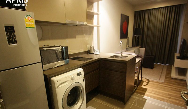 Rent condo at Onyx Phaholyothin