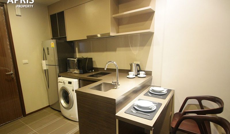 Rent condo at Onyx Phaholyothin