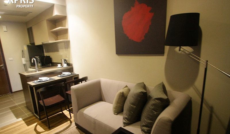 Rent condo at Onyx Phaholyothin