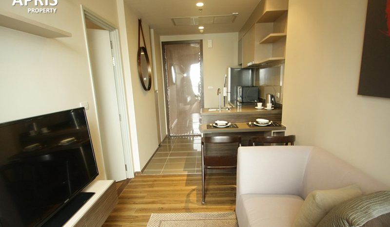 Rent condo at Onyx Phaholyothin