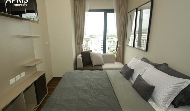 Rent condo at Onyx Phaholyothin